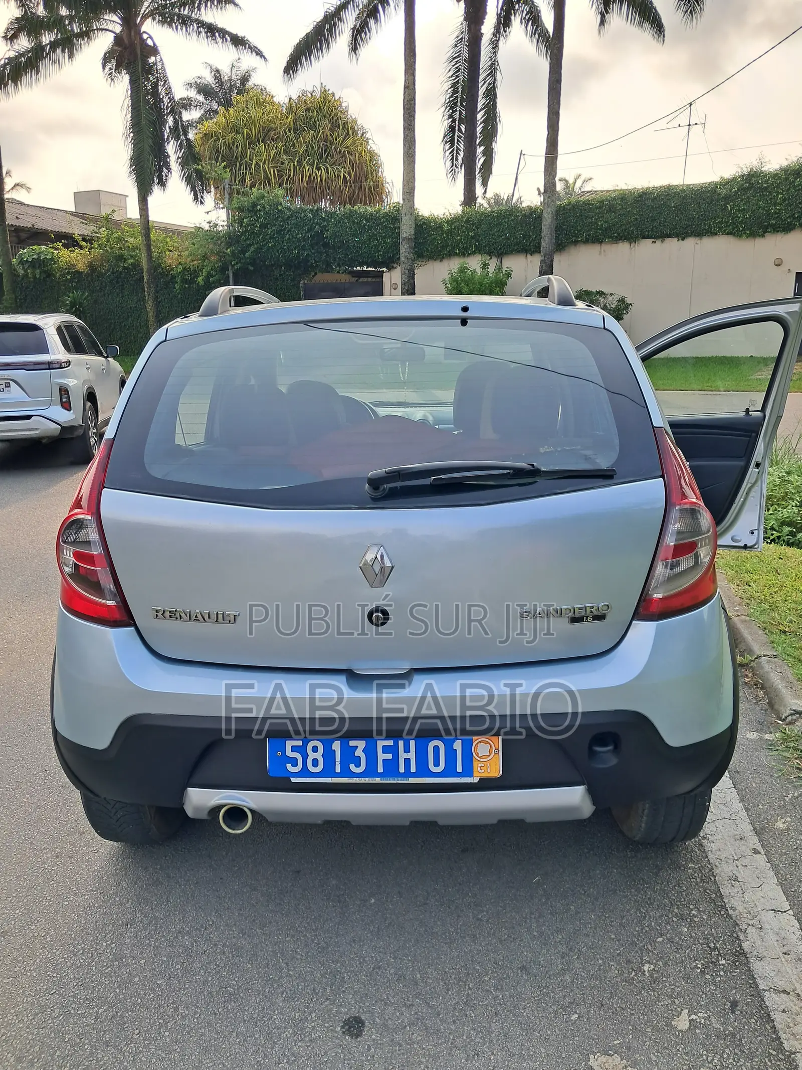 Renault Sandero 1.6 MPI 2011 Gris