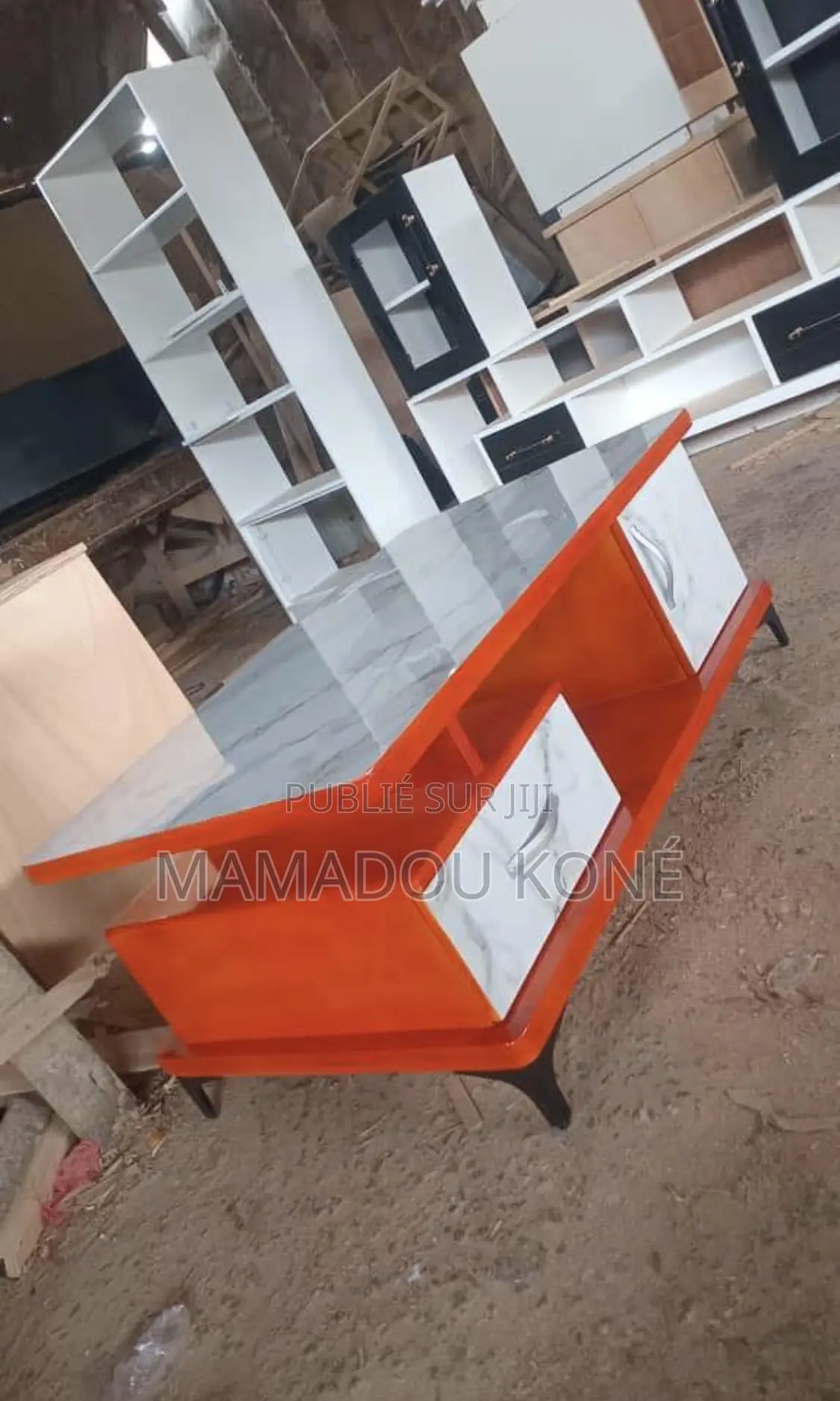 Table Centrale