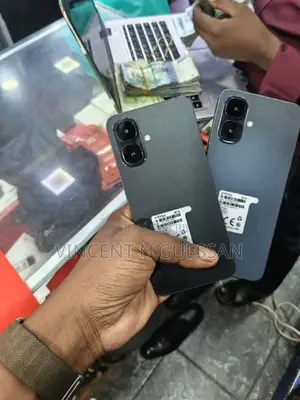Nouveau Infinix Smart 10 64 GB Noir
