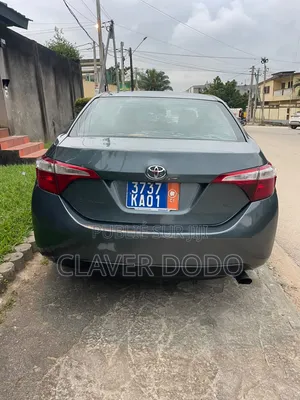 Toyota Corolla 2017 Gris