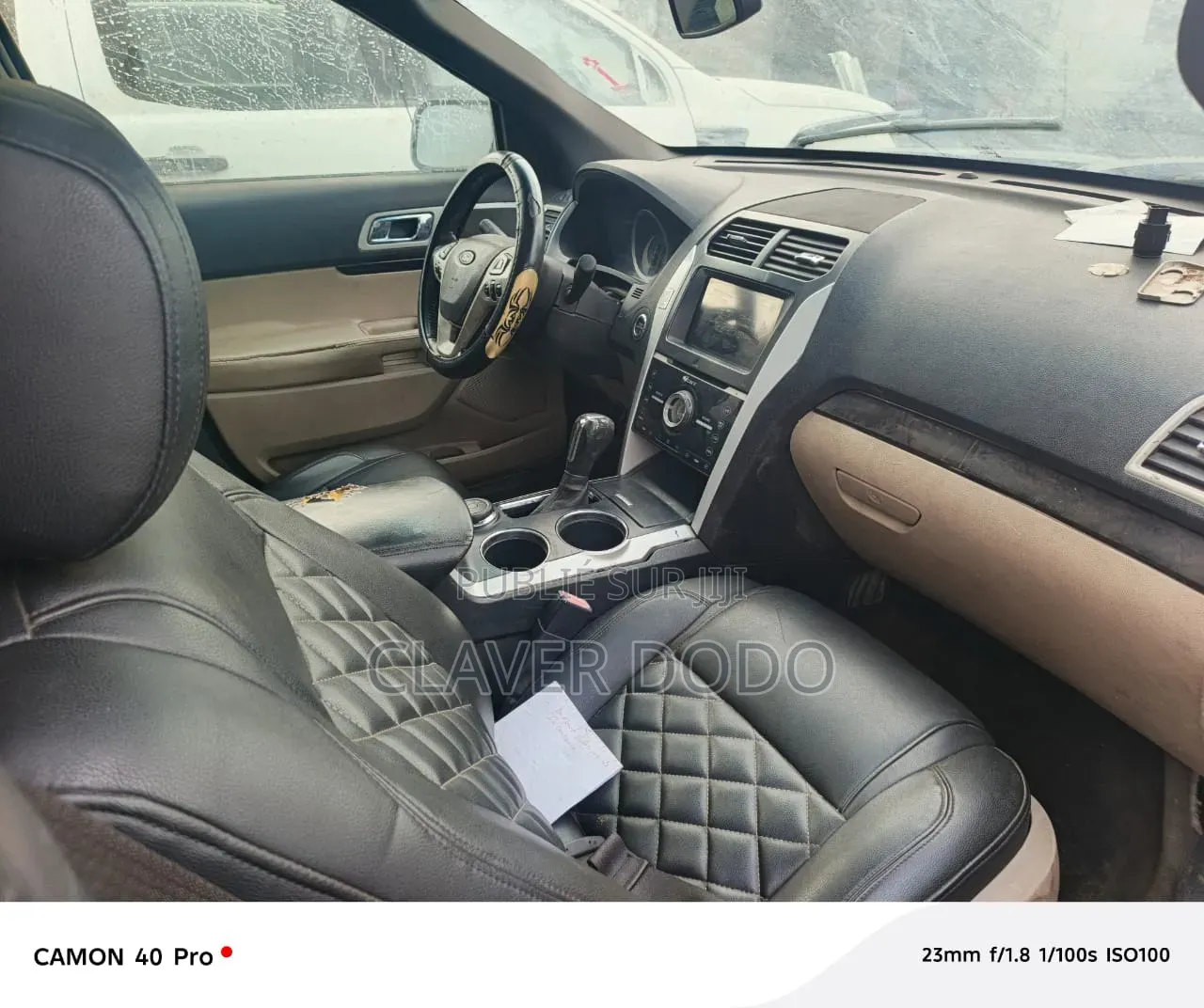 Ford Explorer 2012 Noir