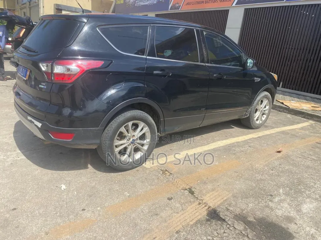 Ford Escape 2017 Noir