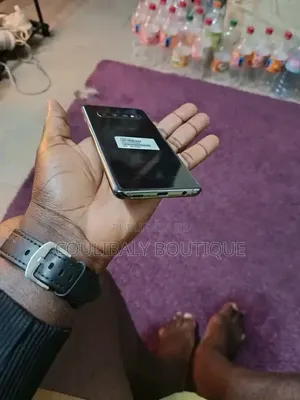 Nouveau Samsung Galaxy S10 128 GB Autre