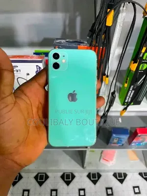 Nouveau Apple iPhone 11 128 GB Autre