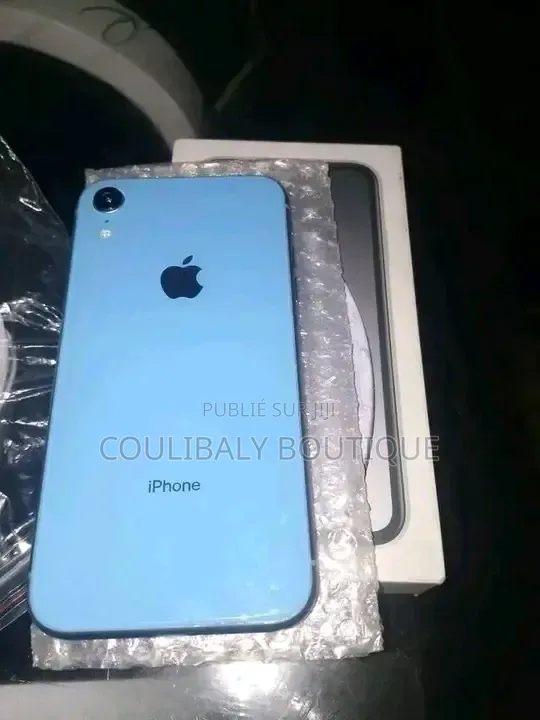 Nouveau Apple iPhone XR 128 GB Autre