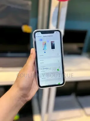 Nouveau Apple iPhone XR 64 GB Autre