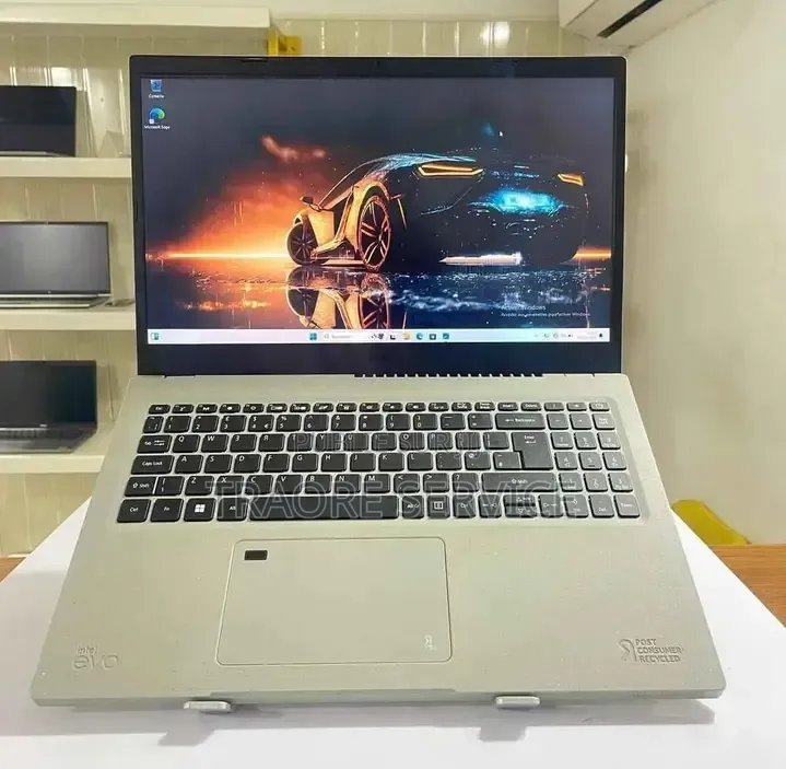 Nouveau Ordinateur de bureau HP 200 G4 32GB Intel Core i9 HDD 512GB