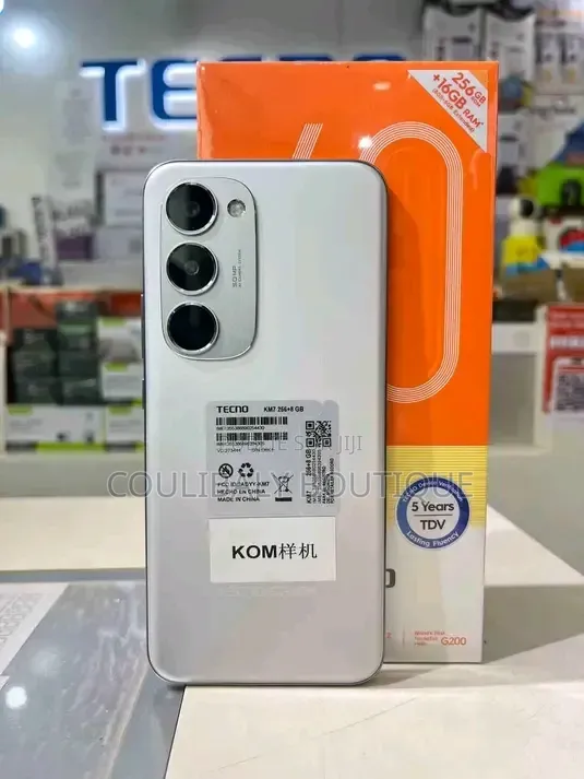 Nouveau Tecno Spark 40 Pro+ 256 GB Autre