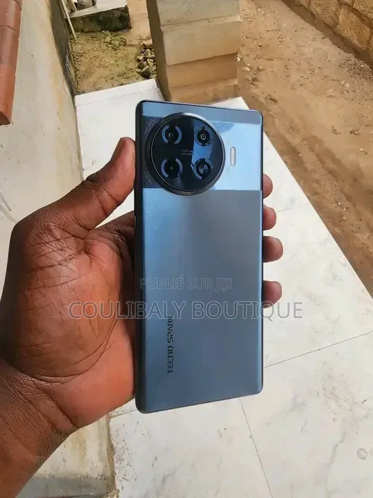 Nouveau Tecno Spark 20 Pro Plus 256 GB Autre