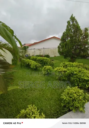 Meublé 4chbre Villa dans Abro +2250709031829, Cocody à Louer