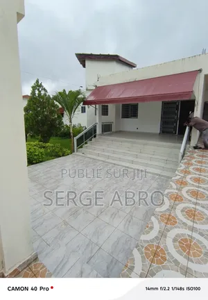 Meublé 4chbre Villa dans Abro +2250709031829, Cocody à Louer