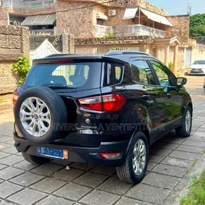 Ford Escape SE 4x4 2017 Noir