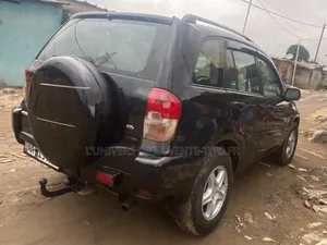 Toyota RAV4 2.0 4x4 Executive 2004 Noir