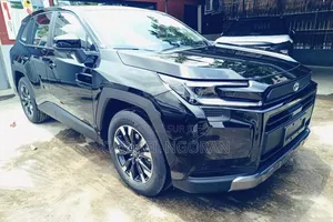Nouveau Toyota RAV4 2026 Noir