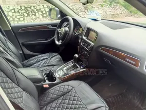 Audi Q5 2011 Gris