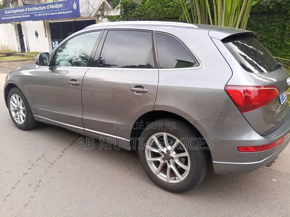 Audi Q5 2011 Gris
