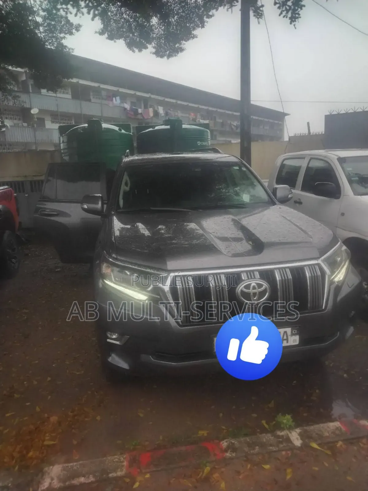 Toyota Land Cruiser Prado 2022 Gris