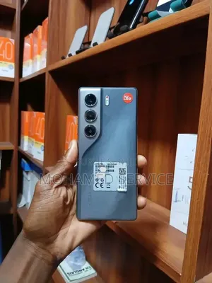 Nouveau Tecno Camon 40 128 GB Autre