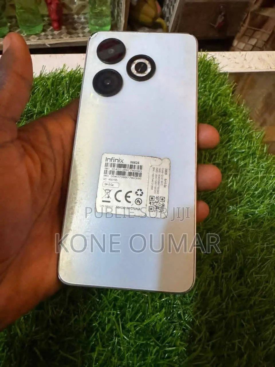 Infinix Hot 10 128 GB Noir