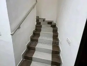 3chbre Duplex dans Abidjan Pbf -Btp, Cocody à Vendre