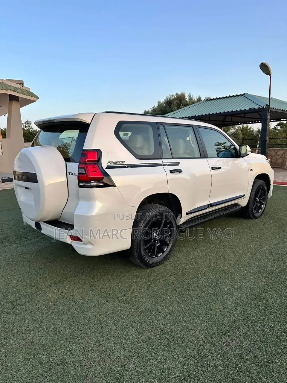 Toyota Land Cruiser Prado 2021 Blanc cassé