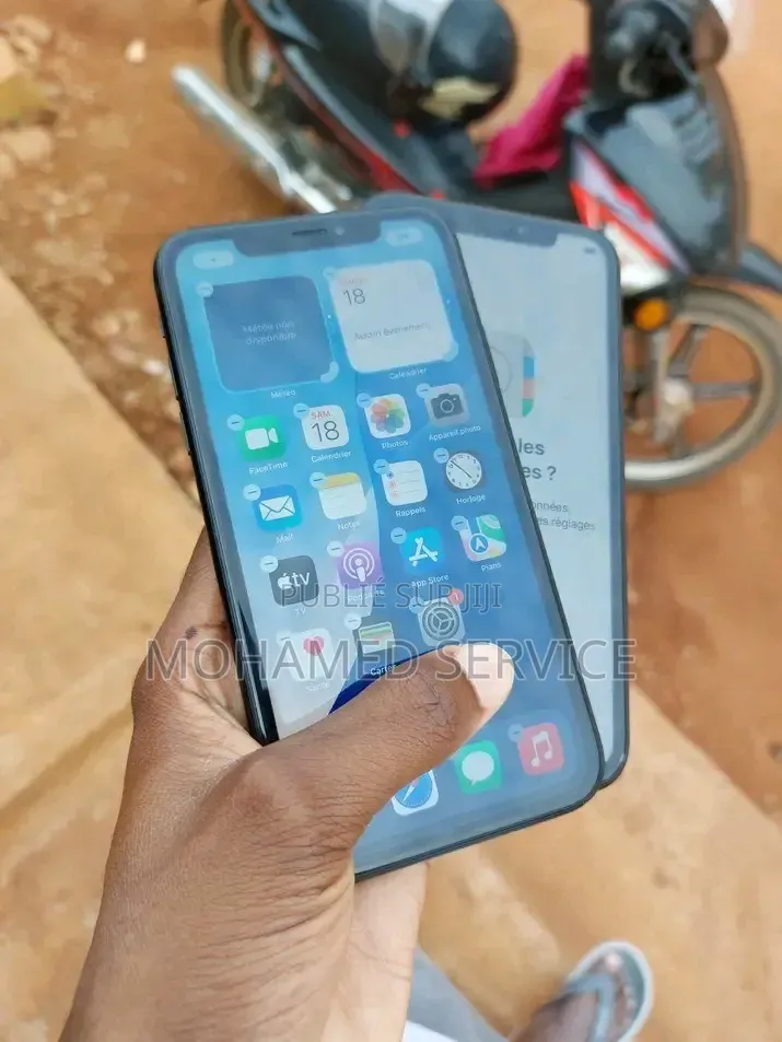 Nouveau Apple iPhone XR 256 GB Autre