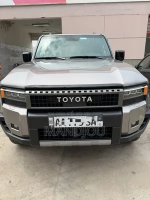 Toyota Land Cruiser Prado 2025 Gris