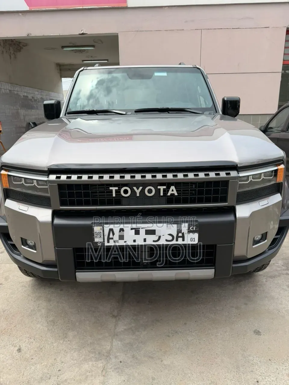 Toyota Land Cruiser Prado 2025 Gris