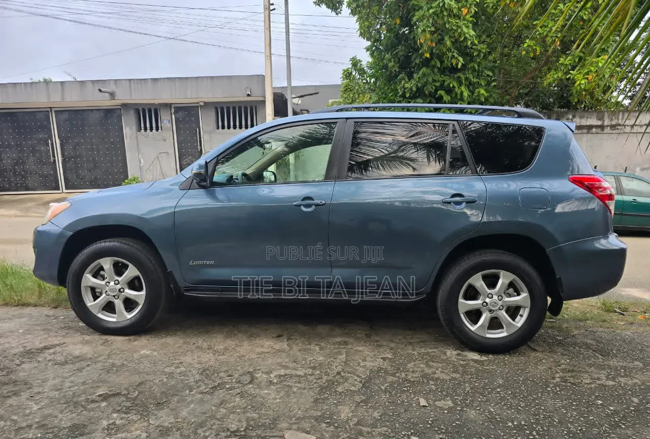 Toyota RAV4 2012 Autre