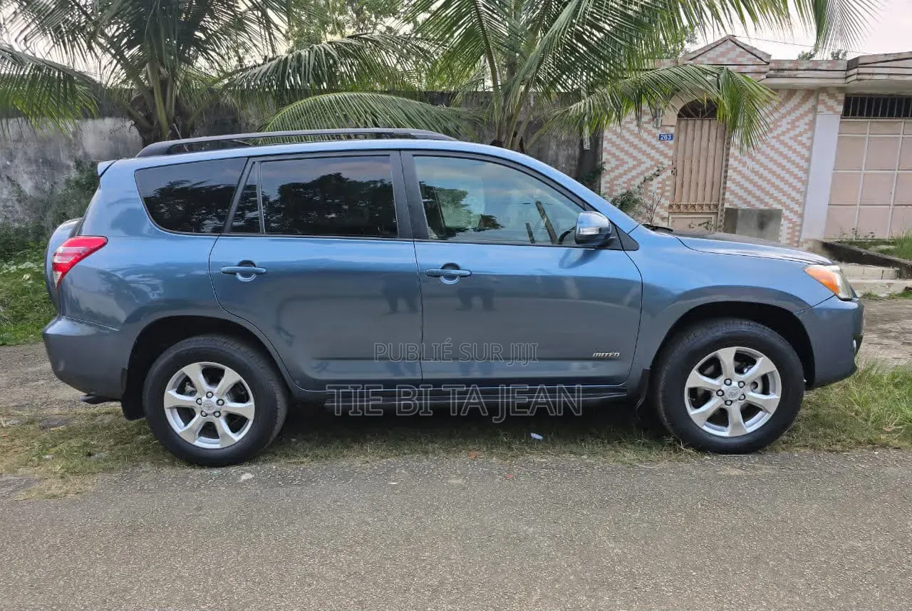 Toyota RAV4 2012 Autre