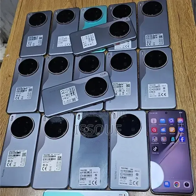 Nouveau Tecno Camon 40 Premier 5G 256 GB Autre