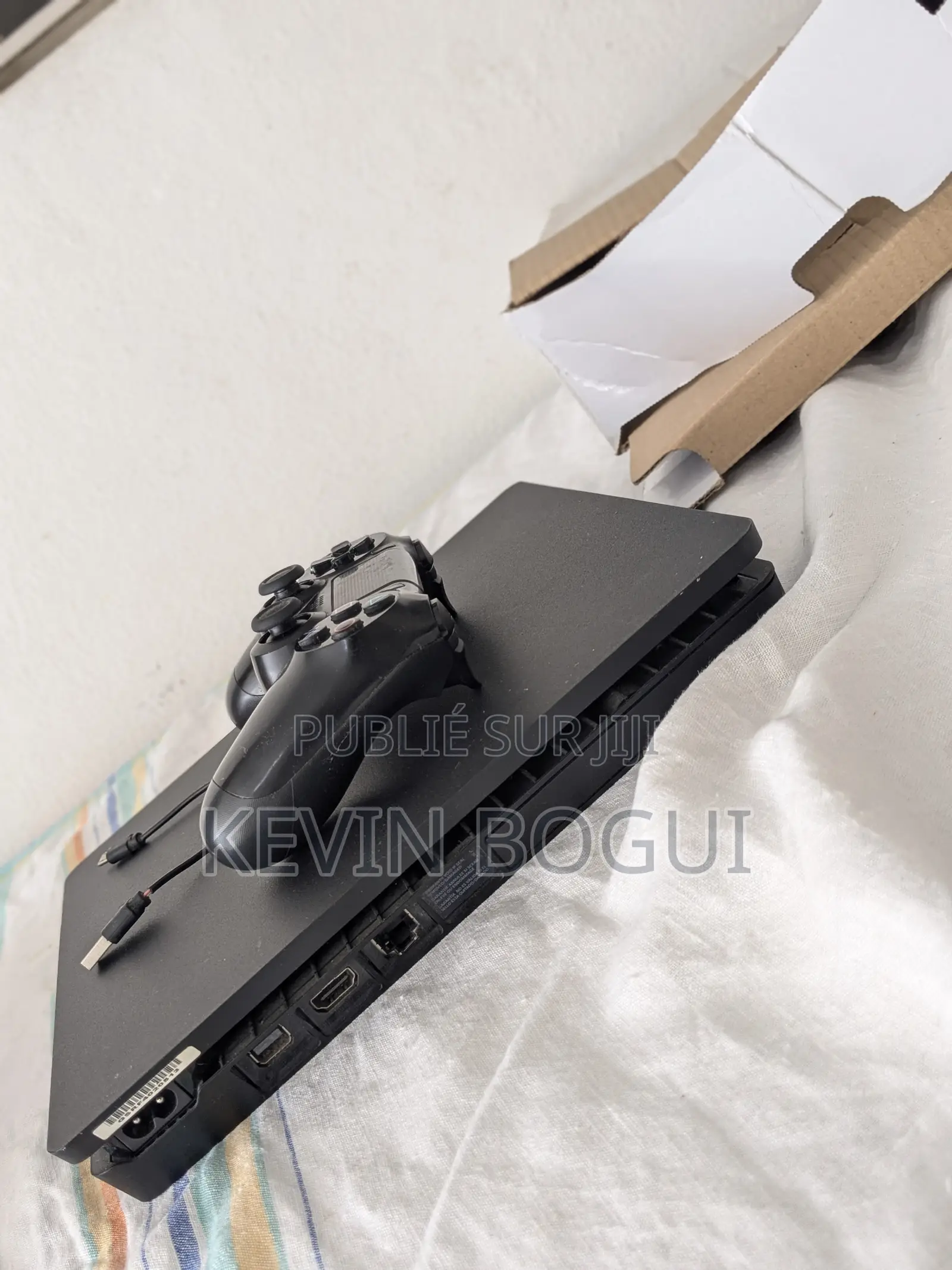 Vente De PS4 Slim