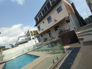 6chbre Duplex dans Grâces Immobilier, Bingerville à Louer