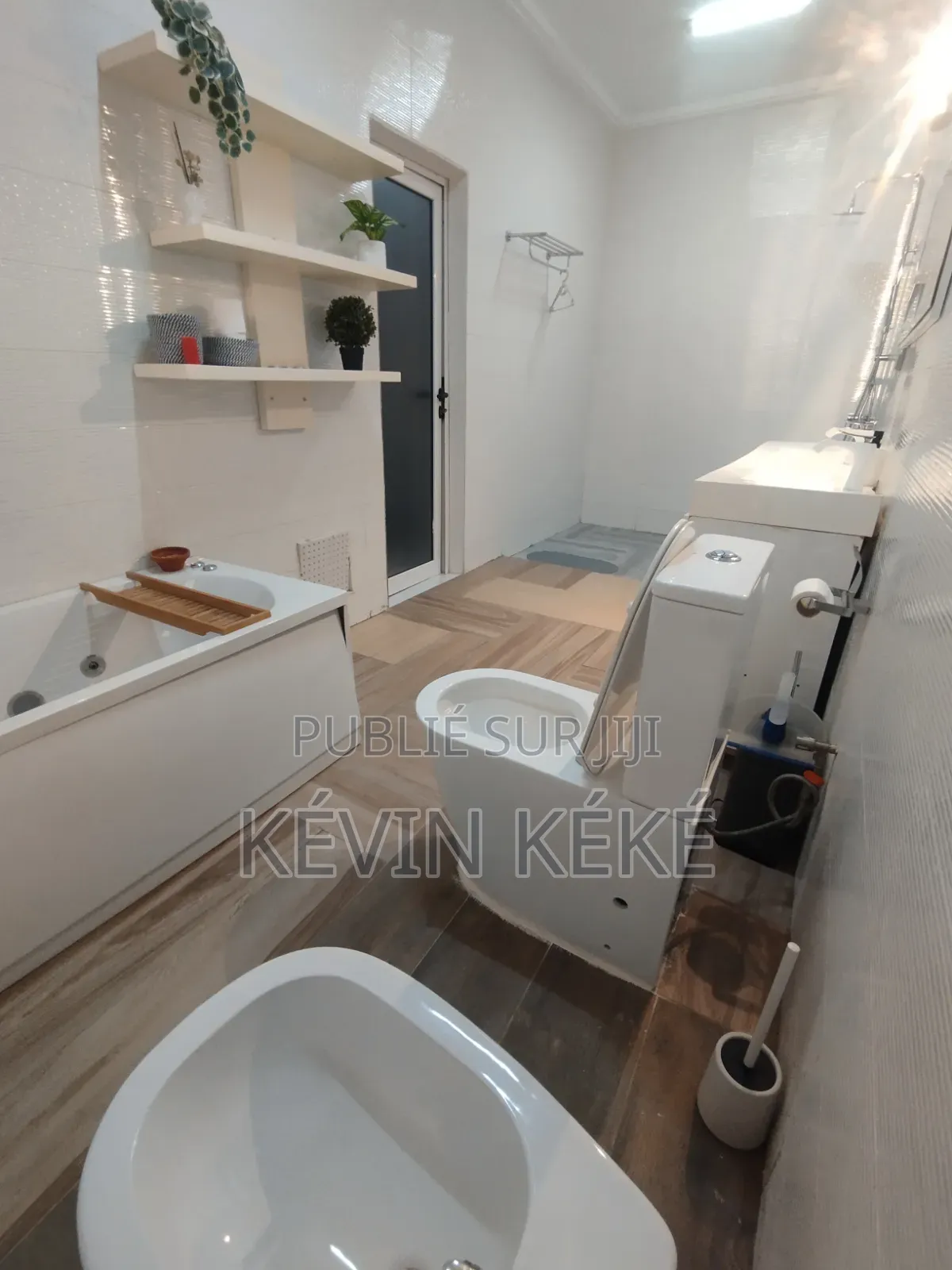 6chbre Duplex dans Grâces Immobilier, Bingerville à Louer