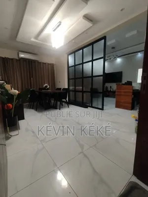 6chbre Duplex dans Grâces Immobilier, Bingerville à Louer