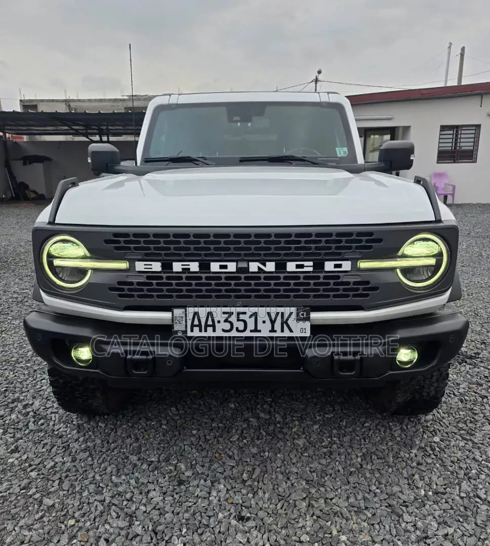 Ford Bronco 2024 Blanc