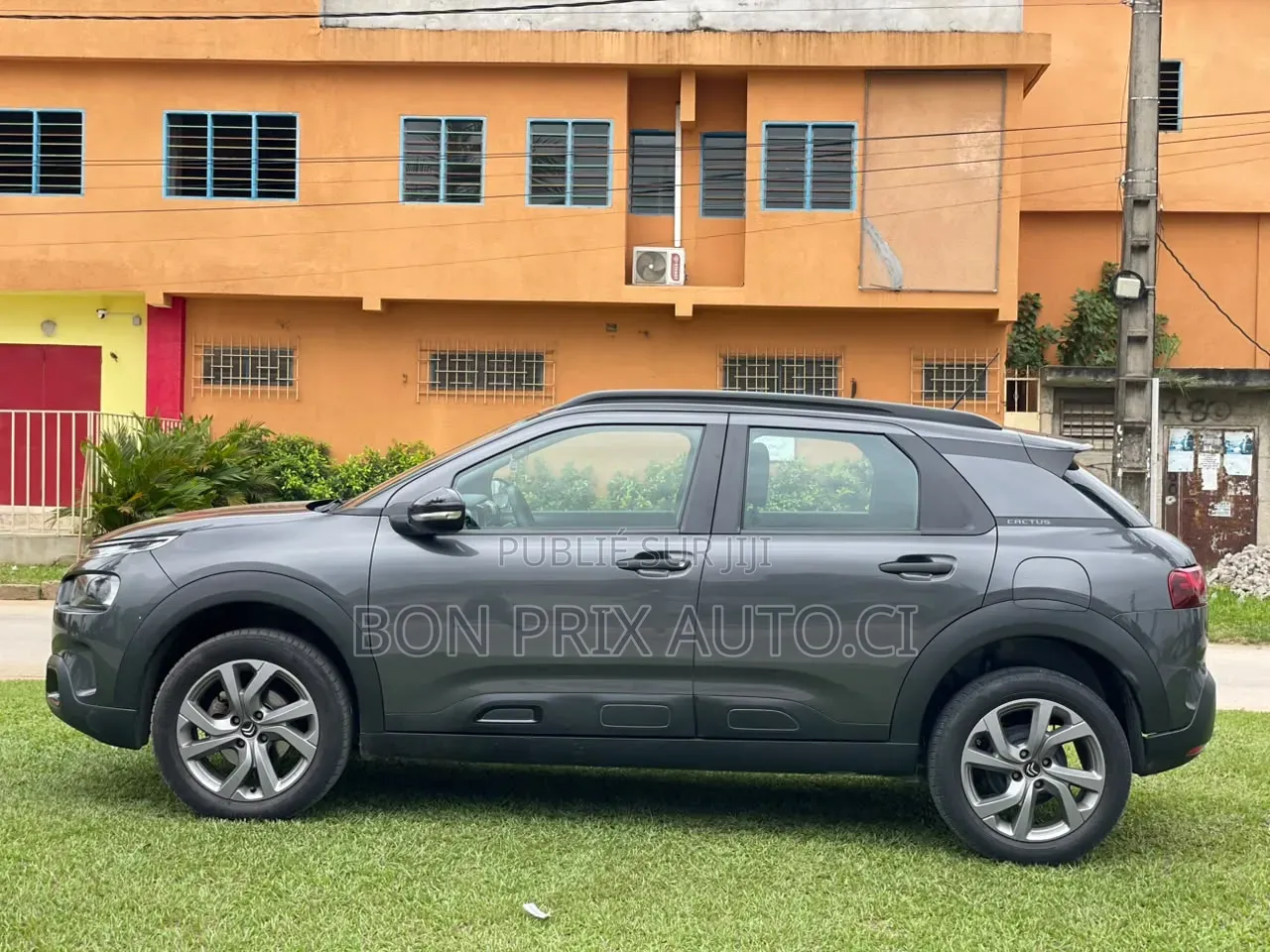 Citroen C4 2024 Gris