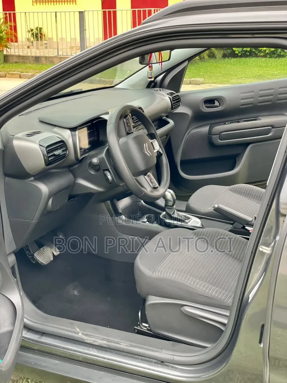 Citroen C4 2024 Gris