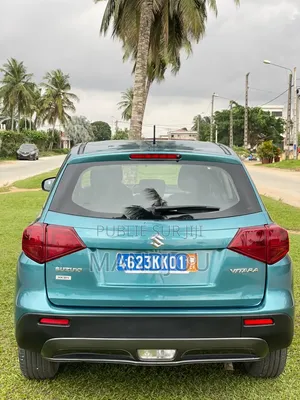 Suzuki Vitara 2021 Bleu