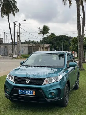 Suzuki Vitara 2021 Bleu