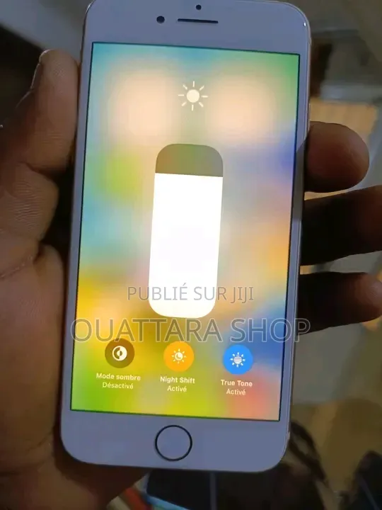 Nouveau Apple iPhone 8 128 GB Autre