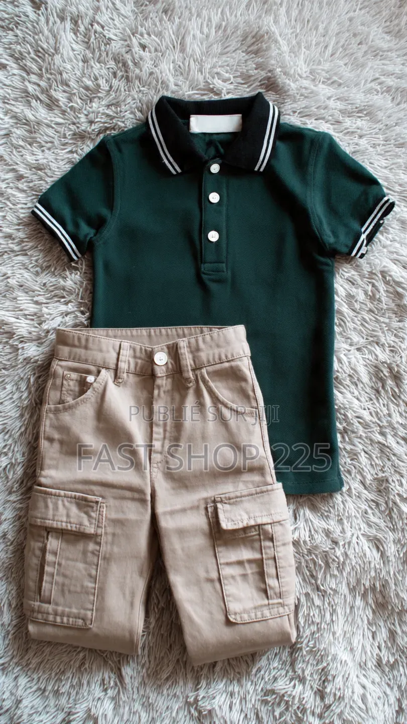 Lot Polo Vert + Pantalon Beige