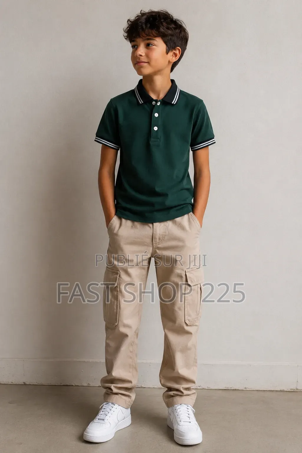 Lot Polo Vert + Pantalon Beige