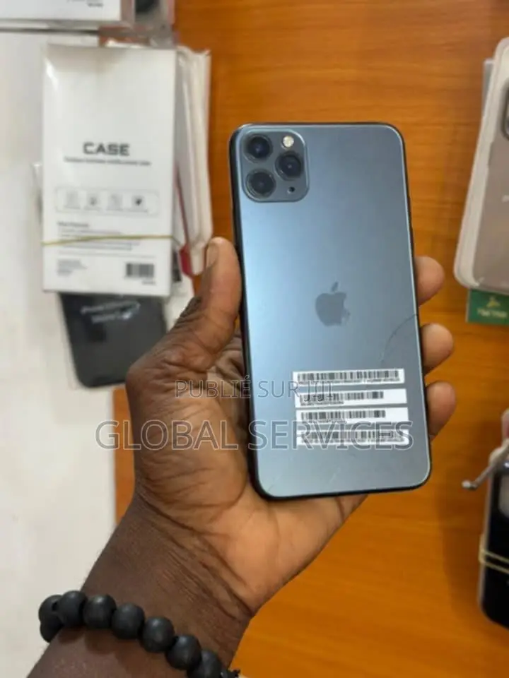Nouveau Apple iPhone 11 Pro Max 256 GB Noir