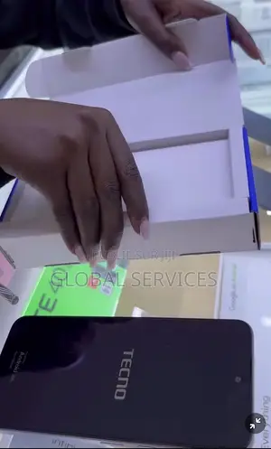 Nouveau Tecno Pop 10 128 GB Blanc
