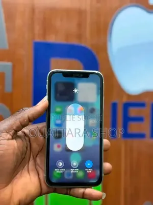 Nouveau Apple iPhone 11 128 GB Autre