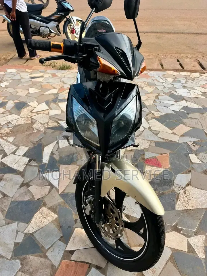 Nouveau KTM Duke 125 2023 Autre