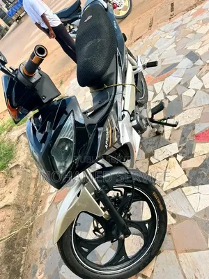 Nouveau KTM Duke 125 2023 Autre
