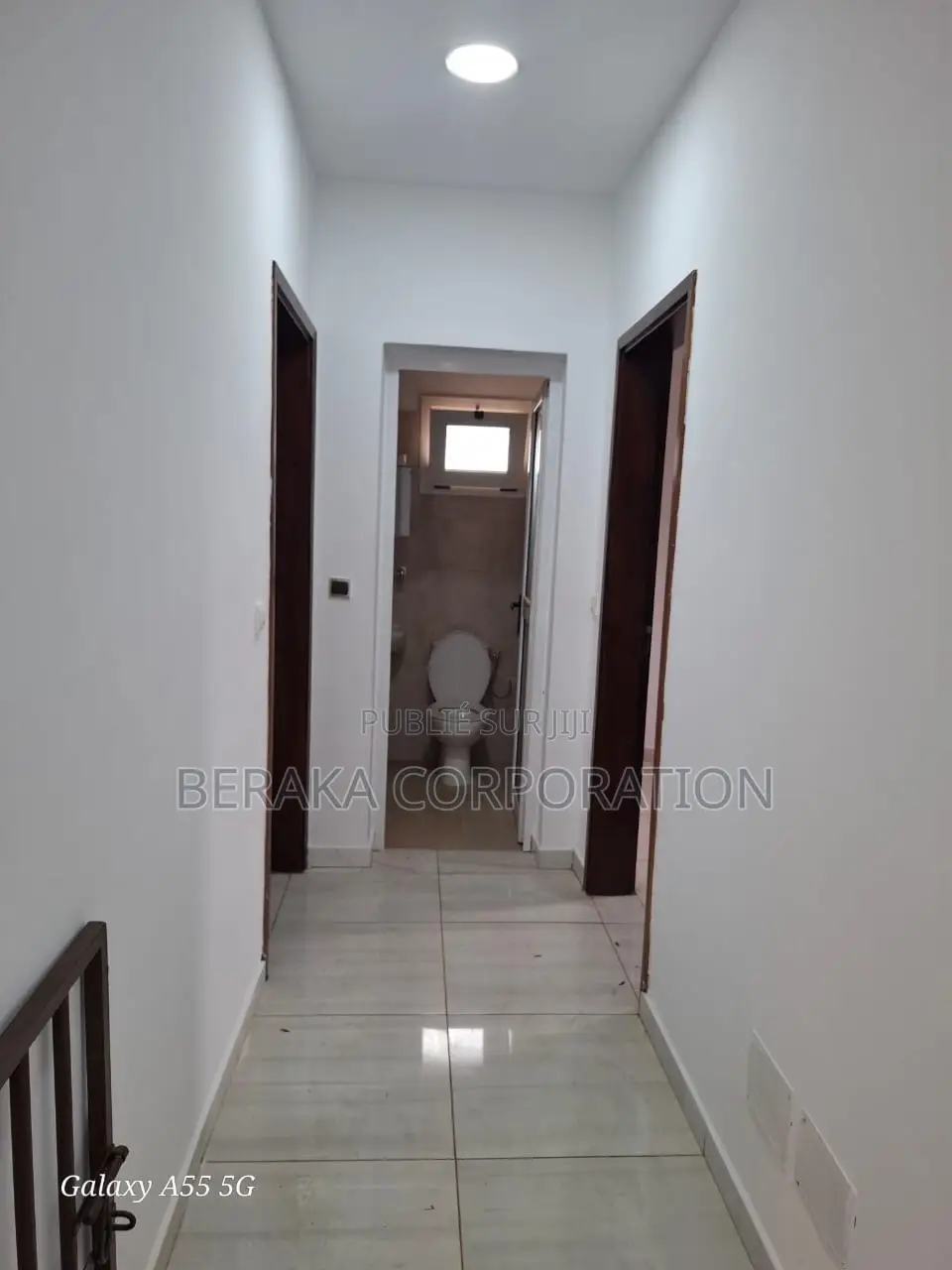5chbre Duplex dans Beraka Corporation, Cocody à Louer