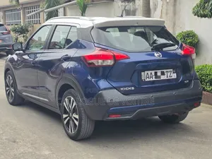 Nissan Kicks 2020 Bleu